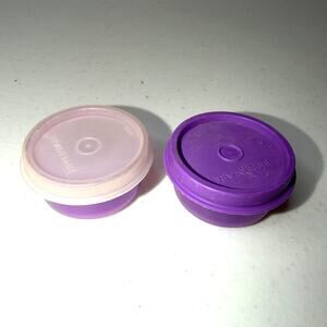 Vtg Tupperware Smidgets Pill 1 oz Mini Travel Containers Purple Made In USA